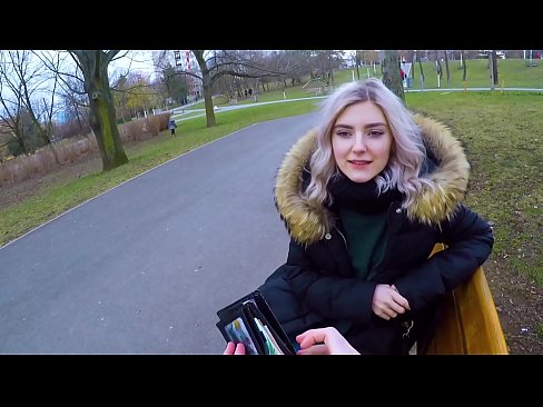 ❤️ Mitelina vahiny mafana ho an'ny vola - blowjob ao amin'ny zaridainan'i Eva Elfie ❤️ Fomba vetaveta mafy aminay ️❤